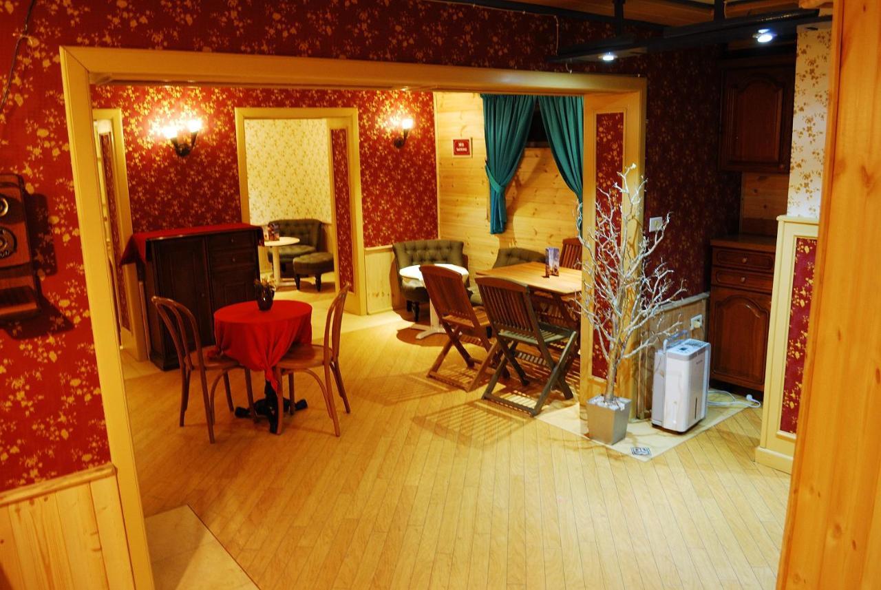 Hotel London ติรานา ภายนอก รูปภาพ